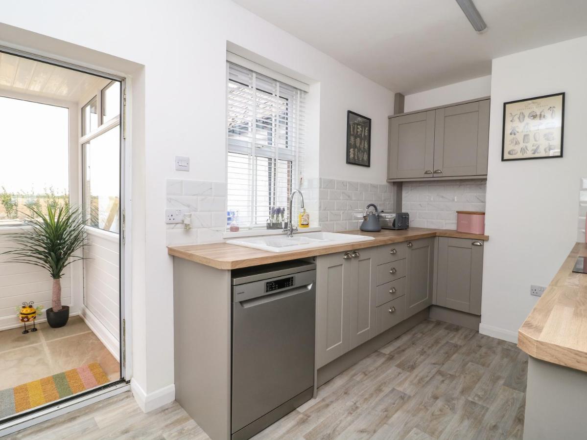 2 Lane End Holiday home