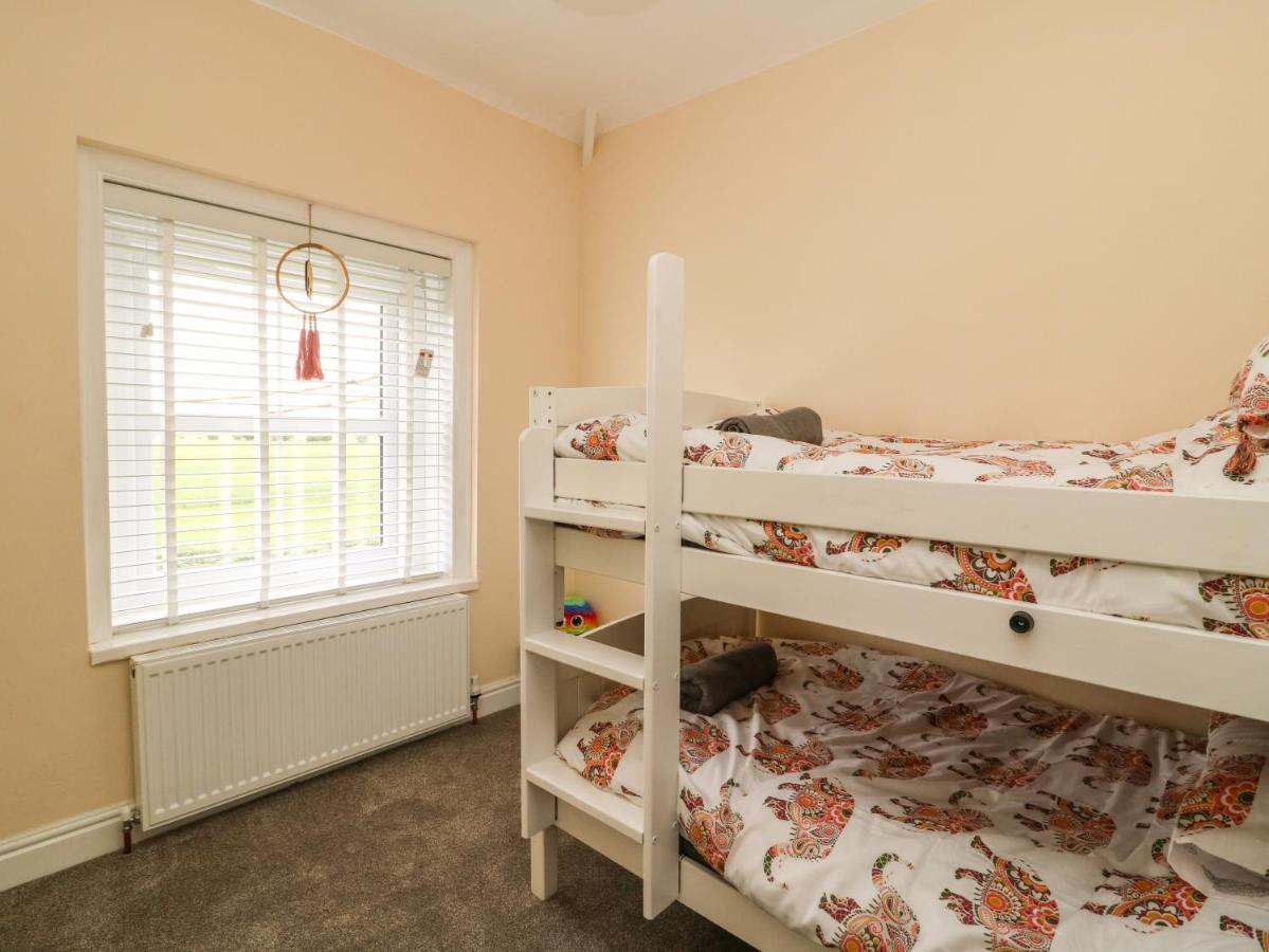 2 Lane End Holiday home Kingston upon Hull